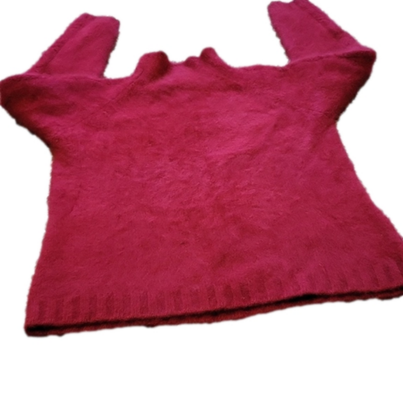 Dawson forte cashmere company sweater, Size medium in the color cranberry/red - Picture 8 of 12